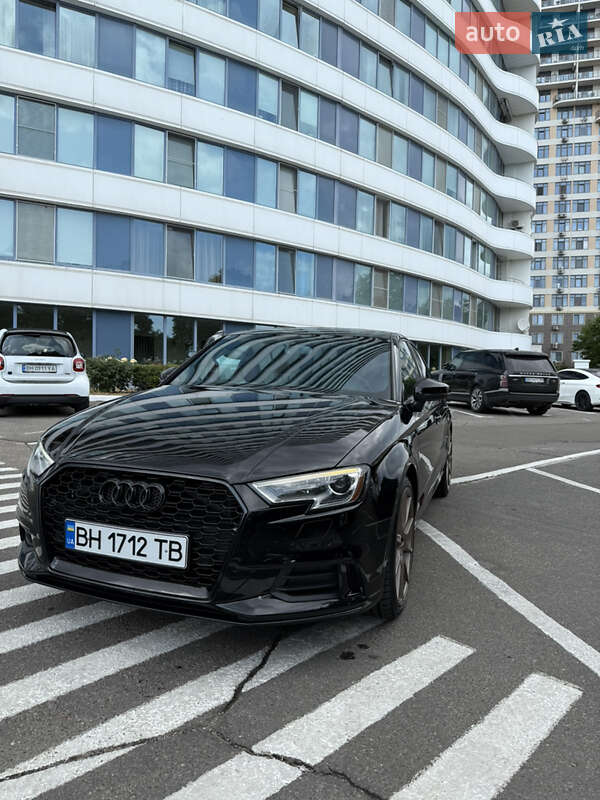 Седан Audi A3 2014 в 