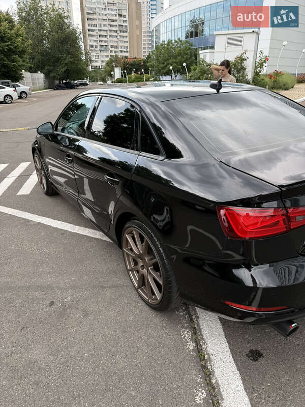 Седан Audi A3 2014 в Одессе