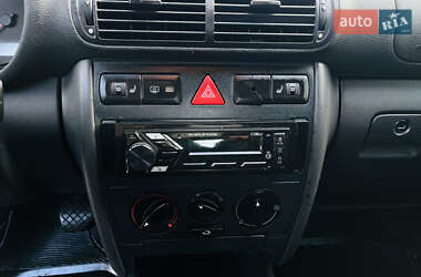 Хэтчбек Audi A3 1997 в 