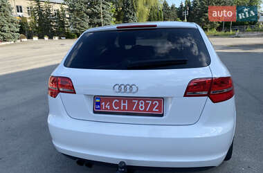 Хэтчбек Audi A3 2009 в 