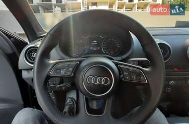 Седан Audi A3 2020 в 