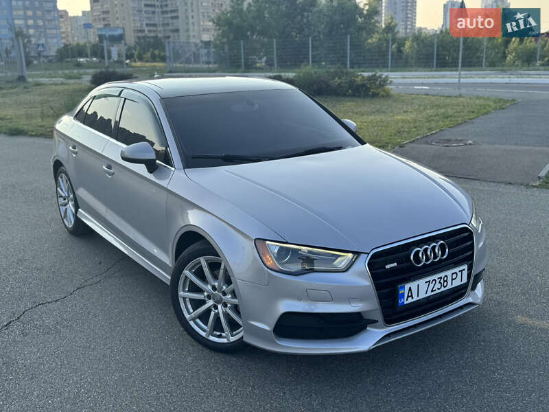 Седан Audi A3 2014 в Киеве