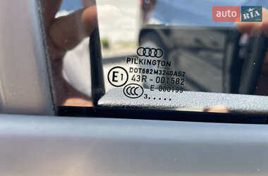 Хэтчбек Audi A3 2003 в 