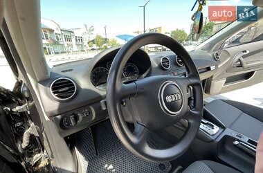 Хэтчбек Audi A3 2003 в Ужгороде