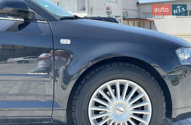 Хэтчбек Audi A3 2003 в 