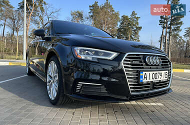 Хэтчбек Audi A3 2017 в 