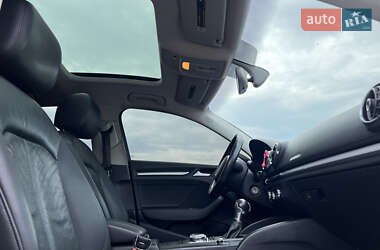 Седан Audi A3 2015 в 