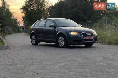 Хэтчбек Audi A3 2005 в 