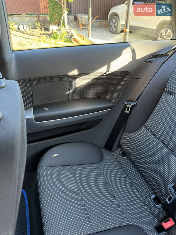 Хэтчбек Audi A3 2006 в Тернополе фото 10 Хэтчбек Audi A3 2006 в Тернополе