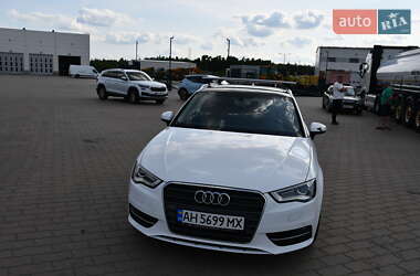 Хэтчбек Audi A3 2016 в 