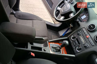 Хэтчбек Audi A3 2005 в 