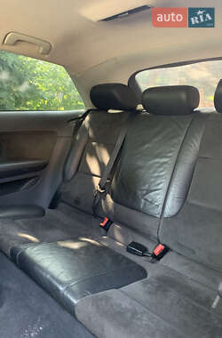 Хэтчбек Audi A3 2004 в 