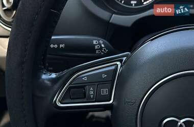Хэтчбек Audi A3 2016 в 