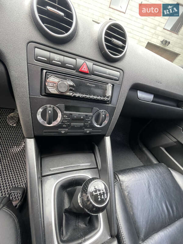 Хетчбек Audi A3 2004 в Красилові