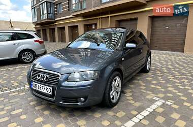 Хэтчбек Audi A3 2005 в 