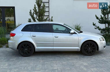 Хэтчбек Audi A3 2006 в 