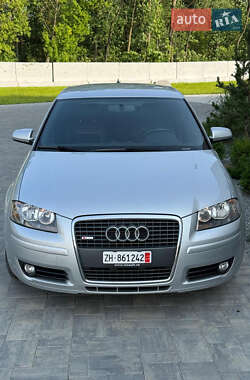 Хэтчбек Audi A3 2006 в 