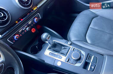 Седан Audi A3 2015 в 