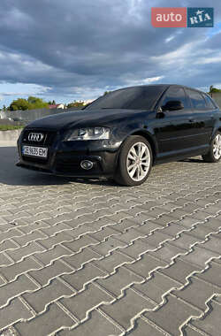 Хэтчбек Audi A3 2011 в 