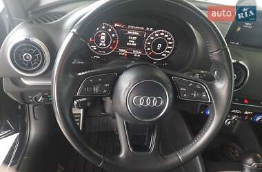 Седан Audi A3 2016 в 
