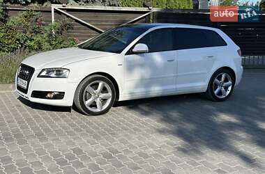 Хэтчбек Audi A3 2009 в 