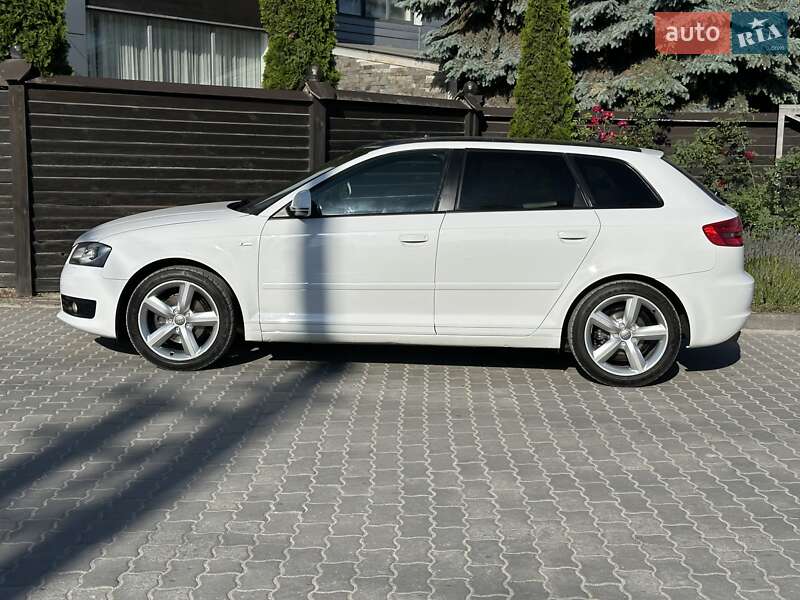 Хэтчбек Audi A3 2009 в Тернополе