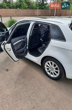 Хэтчбек Audi A3 2016 в 