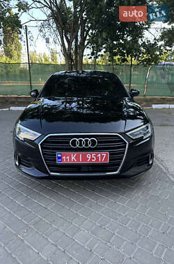 Седан Audi A3 2017 в 