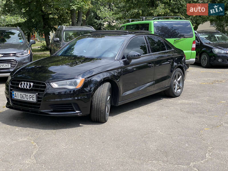 Седан Audi A3 2015 в 