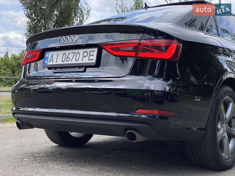 Седан Audi A3 2015 в Києві