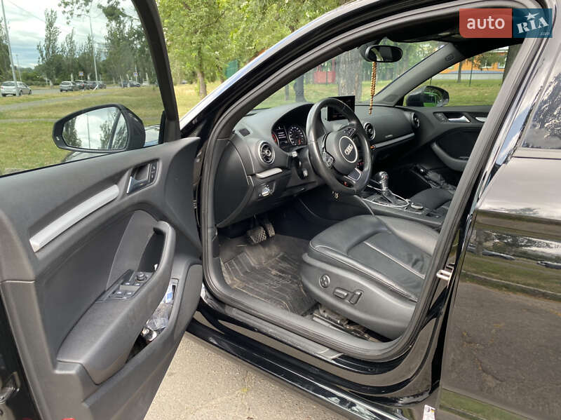 Седан Audi A3 2015 в Києві