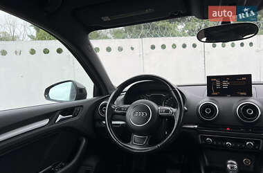 Седан Audi A3 2015 в 