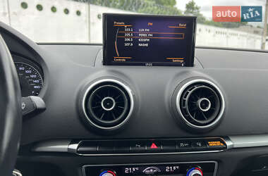 Седан Audi A3 2015 в 