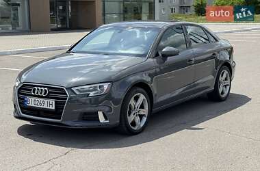 Седан Audi A3 2017 в 
