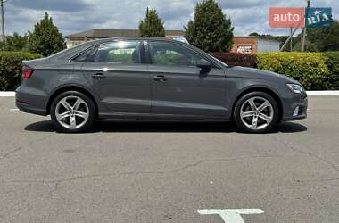 Седан Audi A3 2017 в 