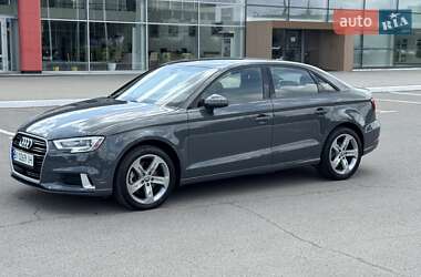 Седан Audi A3 2017 в 