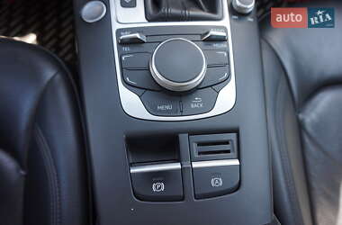 Седан Audi A3 2016 в 