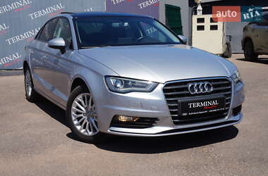 Седан Audi A3 2016 в Одессе