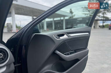 Седан Audi A3 2017 в 