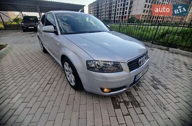 Хетчбек Audi A3 2003 в 
