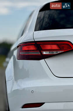 Хэтчбек Audi A3 2020 в 