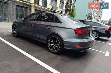 Седан Audi A3 2016 в 
