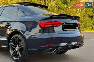Седан Audi A3 2016 в 