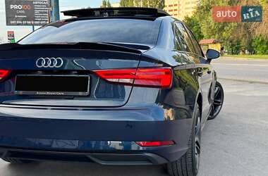Седан Audi A3 2016 в 