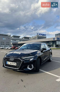 Седан Audi A3 2022 в 