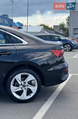 Седан Audi A3 2022 в 