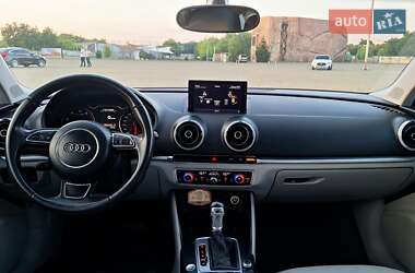 Седан Audi A3 2014 в 