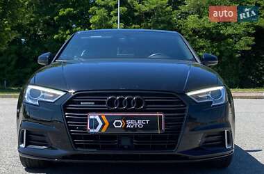 Седан Audi A3 2018 в 