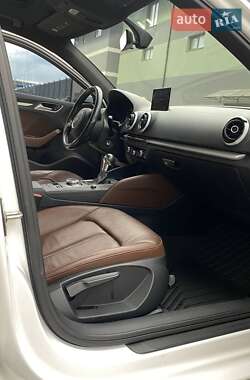 Седан Audi A3 2015 в 