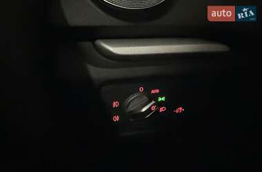 Хэтчбек Audi A3 2016 в 